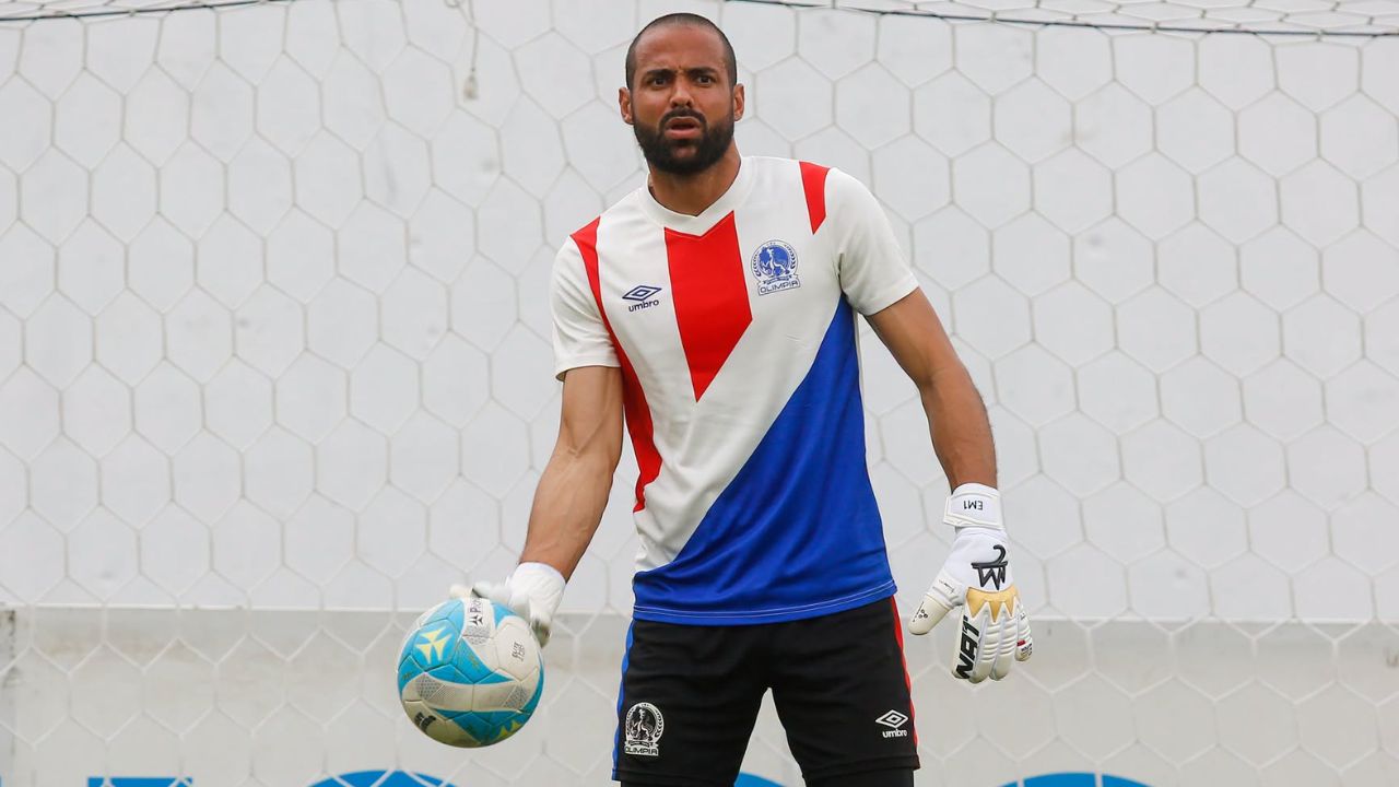 Edrick Menjívar adelanta detalles de su futuro y anuncia la liga en que le gustaría jugar