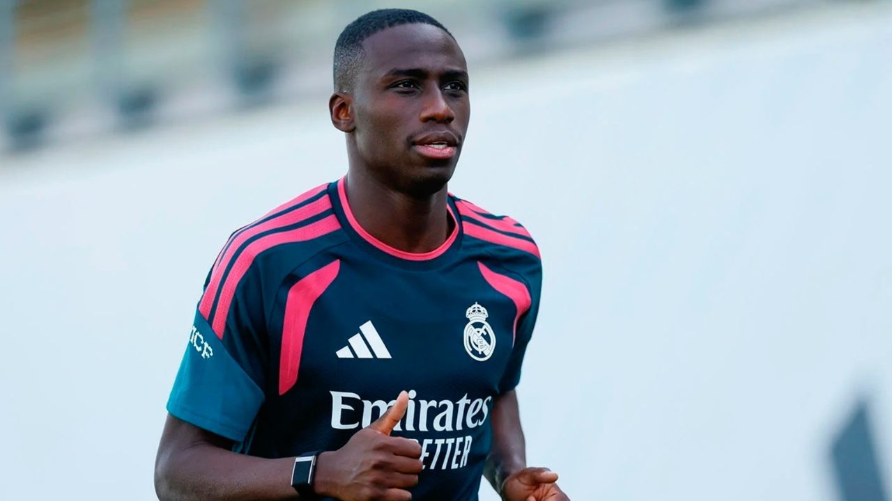 Mourinho se baja a Ferland Mendy de la lista de Champions del Real Madrid