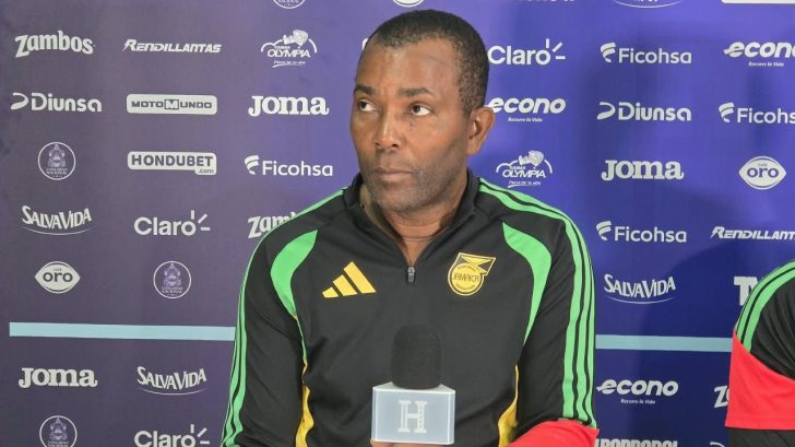 Técnico de Jamaica no se fía de Honduras y explica motivo tras crecimiento del Caribe