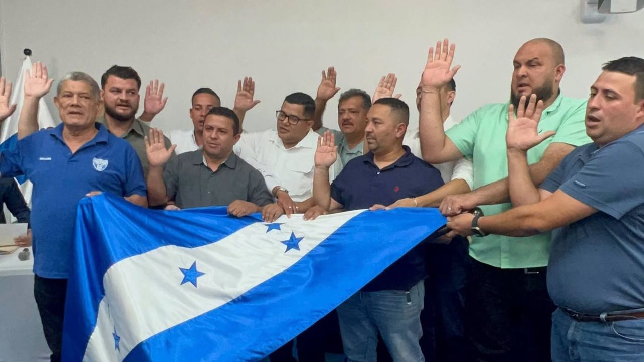 Liga de Ascenso juramenta a nuevo presidente y junta directiva