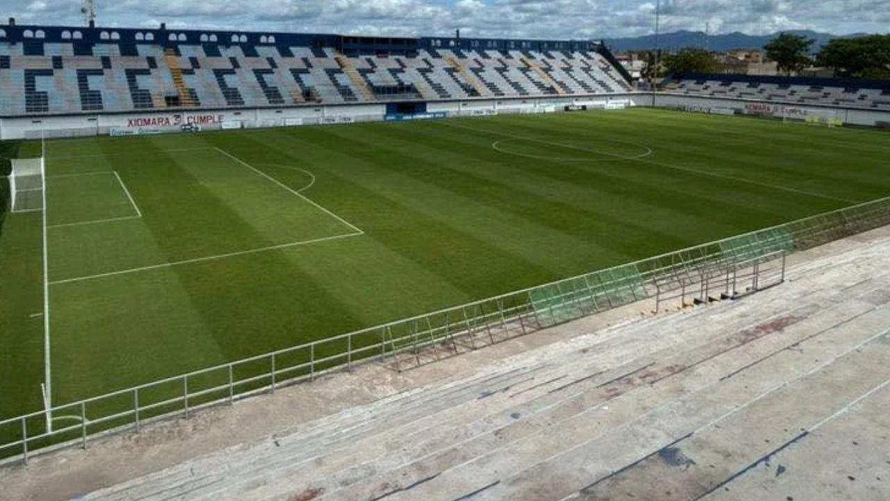 Condepor pule grama del estadio Juan Ramón Brevé para recuperarla post fecha FIFA